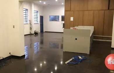 Imagem: O depósito possui 300m² de Área e está localizado em Ipiranga