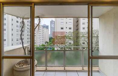 Imagem 5: Campo Belo com 92m2 e dois dormitórios, com 1 suite e duas vagas