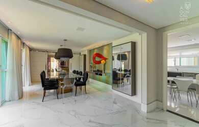 Imagem 7: Casa Residencia, 04 Suítes, 07 Vagas, Piscina, Santa Felicidade, Curitiba