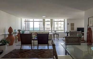 Imagem 1: Apartamento à Venda no Edf. Funchal - 04 Quartos, 216m² com Vista para o Mar na Rua dos Na