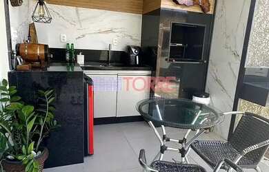 Imagem: A casa em condomínio possui 3 Dormitórios, 3 Banheiros, 2