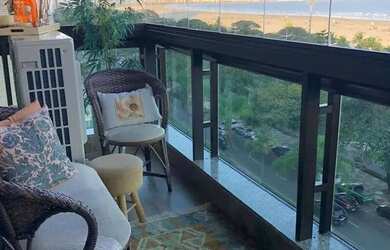 Imagem: O apartamento possui 3 Dormitórios, 3 Banheiros, 2 Vagas na