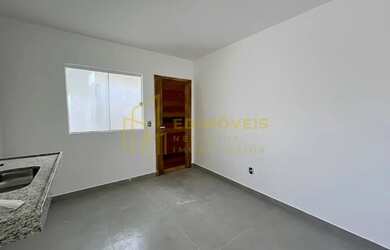 Imagem 3: Linda Casa Duplex com Quintal no São Francisco Oportunidade Imperdível