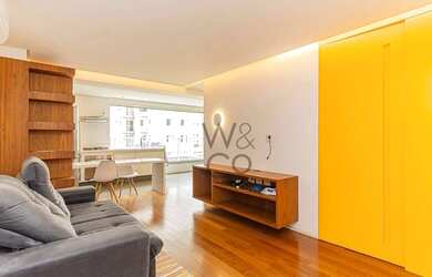 Imagem: O apartamento possui 1 Dormitório, 1 Banheiro, 1 Vaga na garagem