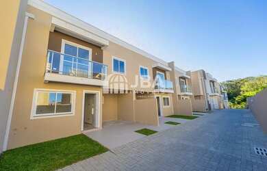 Imagem: A casa em condomínio possui 3 Dormitórios, 3 Banheiros, 1