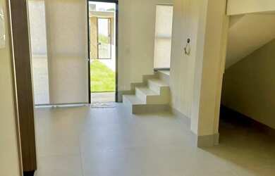 Imagem: A casa em condomínio possui 2 Dormitórios, 2 Banheiros, 1