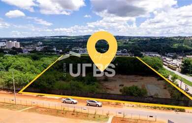 Imagem: O terreno possui 7.390m² de Área, Imóvel novo e está localizado