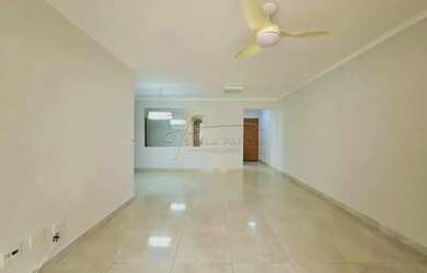 Imagem: O apartamento possui 3 Dormitórios, 4 Banheiros, 2 Vagas na