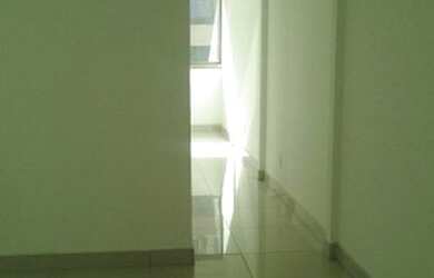 Imagem: O depósito possui 1 Vaga na garagem, 45m² de Área e está