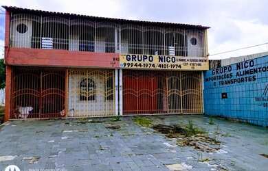 Imagem: A casa possui 3 Dormitórios, 2 Banheiros e está localizado