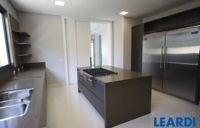 Imagem 3: CASA EM CONDOMÍNIO - TAMBORÉ - SP