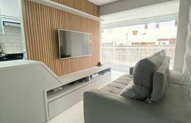 Imagem: O apartamento possui 2 Dormitórios, 1 Banheiro, 1 Vaga na garagem