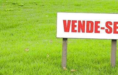 Imagem: O terreno possui 420m² de Área e está localizado em Vila