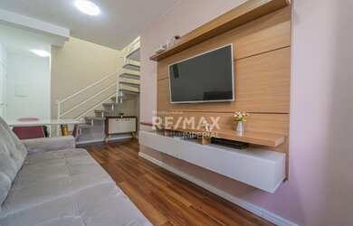 Imagem: O apartamento possui 4 Dormitórios, 2 Banheiros, 2 Vagas na