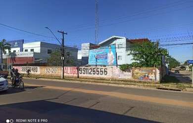 Imagem: O terreno possui 640m² de Área e está localizado em Aeroporto