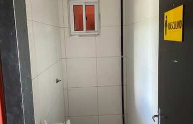 Imagem: O depósito possui 1 Vaga na garagem, 200m² de Área, Imóvel