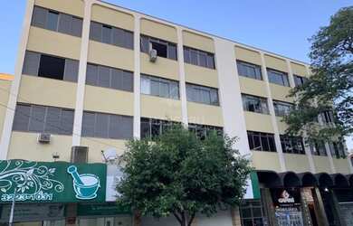 Imagem: O apartamento possui 3 Dormitórios, 3 Banheiros, 101m² de