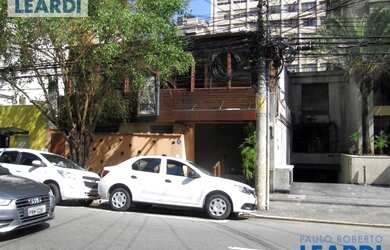 Imagem: O depósito possui 449m² de Área e está localizado em Bairro