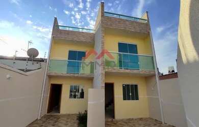 Imagem: A casa possui 2 Dormitórios, 1 Banheiro, 1 Vaga na garagem