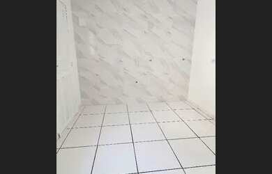 Imagem 4: Aluga-se casa fazendinha. 35m² de Área, 2 Vagas na garageme1 Dormitório