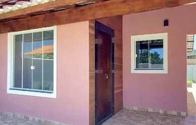 Imagem: A casa possui 3 Dormitórios, 2 Banheiros e 190m² de Área