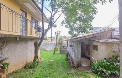 Imagem: O terreno possui 324m² de Área e está localizado em Tingui