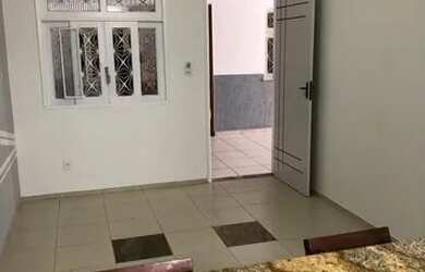 Imagem: A kitnet possui 1 Dormitório, 1 Banheiro e está localizado