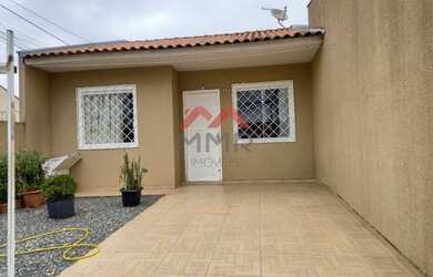 Imagem: A casa possui 2 Dormitórios, 1 Banheiro, 1 Vaga na garagem