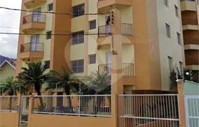 Imagem: O apartamento possui 3 Dormitórios, 2 Banheiros, 1 Vaga na