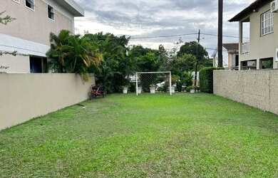 Imagem: O terreno possui 250m² de Área e está localizado em Flores