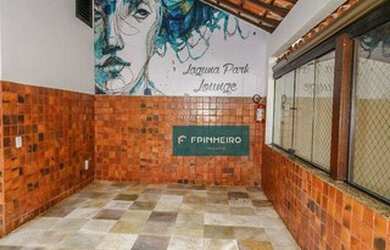 Imagem: A casa em condomínio possui 4 Dormitórios, 4 Banheiros, 2