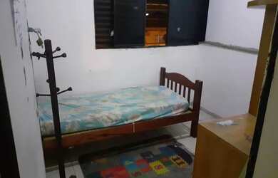 Imagem: O quarto está localizado em Embaré, Santos para alugar por