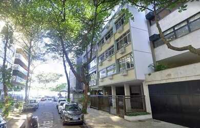 Imagem 3: Apartamento para venda possui 110 metros quadrados com 4 quartos em Leblon...