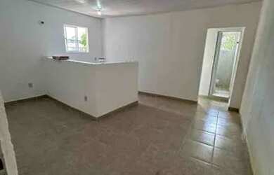 Imagem: A casa possui 1 Dormitório, 1 Banheiro, 40.000m² de Área