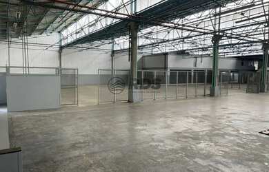 Imagem: O depósito possui 8.252m² de Área e está localizado em