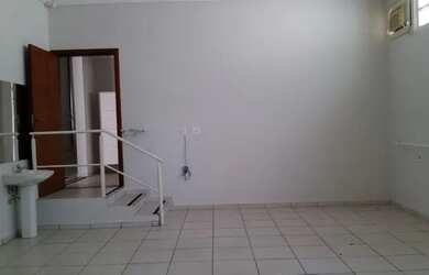 Imagem 4: Aluga casa comercial AV Juscelino K. Oliveira com 6 salas, cozinha, 6...