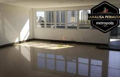 Imagem: O depósito possui 5 Vagas na garagem, 2500m² de Área, Imóvel