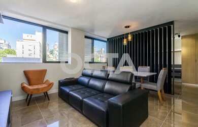 Imagem: O apartamento possui 1 Dormitório, 1 Banheiro, 1 Vaga na garagem