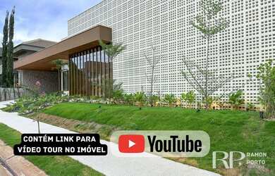 Imagem: A casa possui 4 Dormitórios, 5 Banheiros, 4 Vagas na garagem