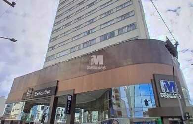 Imagem: O depósito possui 1 Vaga na garagem, 55m² de Área e está