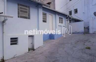 Imagem: A casa possui 5 Dormitórios, 5 Banheiros, 5 Vagas na garagem