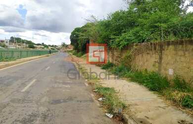 Imagem: O terreno possui 350m² de Área, Imóvel novo e está localizado