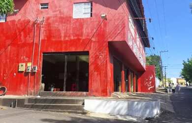 Imagem: O apartamento possui 5 Dormitórios, 5 Banheiros, 2 Vagas na