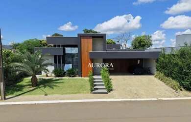 Imagem: A casa em condomínio possui 4 Dormitórios, 5 Banheiros, 4