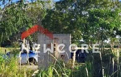 Imagem: O terreno possui 240m² de Área e está localizado em Centro