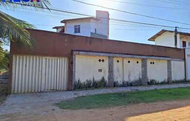 Imagem: O apartamento possui 4 Dormitórios, 5 Banheiros, 1 Vaga na