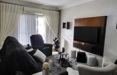 Imagem: O apartamento possui 3 Dormitórios, 2 Banheiros, 2 Vagas na