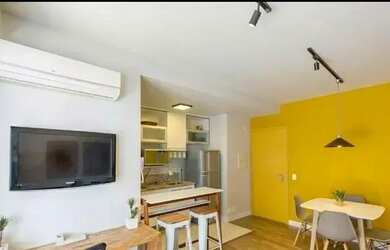 Imagem: O apartamento possui 1 Dormitório, 1 Banheiro, 1 Vaga na garagem