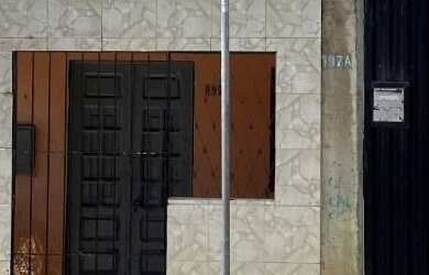 Imagem: A casa possui 2 Dormitórios, 1 Banheiro, 50m² de Área e