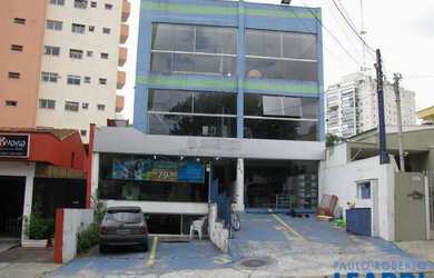 Imagem: O depósito possui 4 Vagas na garagem, 686m² de Área e está